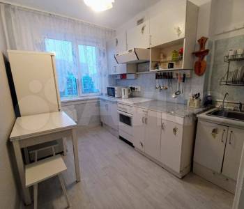 Сдается Многокомнатная квартира, 59,7 м²