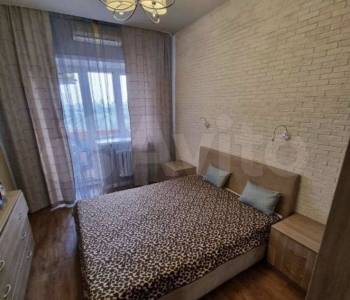 Сдается Многокомнатная квартира, 80 м²