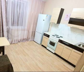 Сдается 1-комнатная квартира, 39 м²