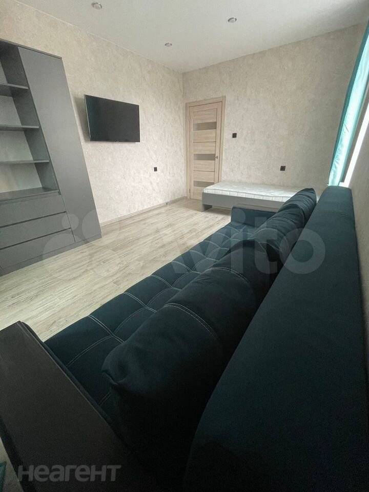 Сдается 1-комнатная квартира, 37 м²