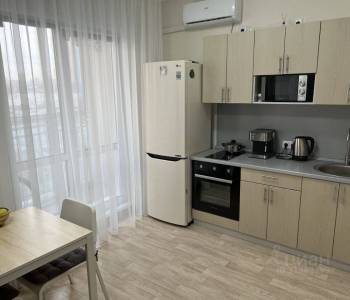 Продается 1-комнатная квартира, 32 м²