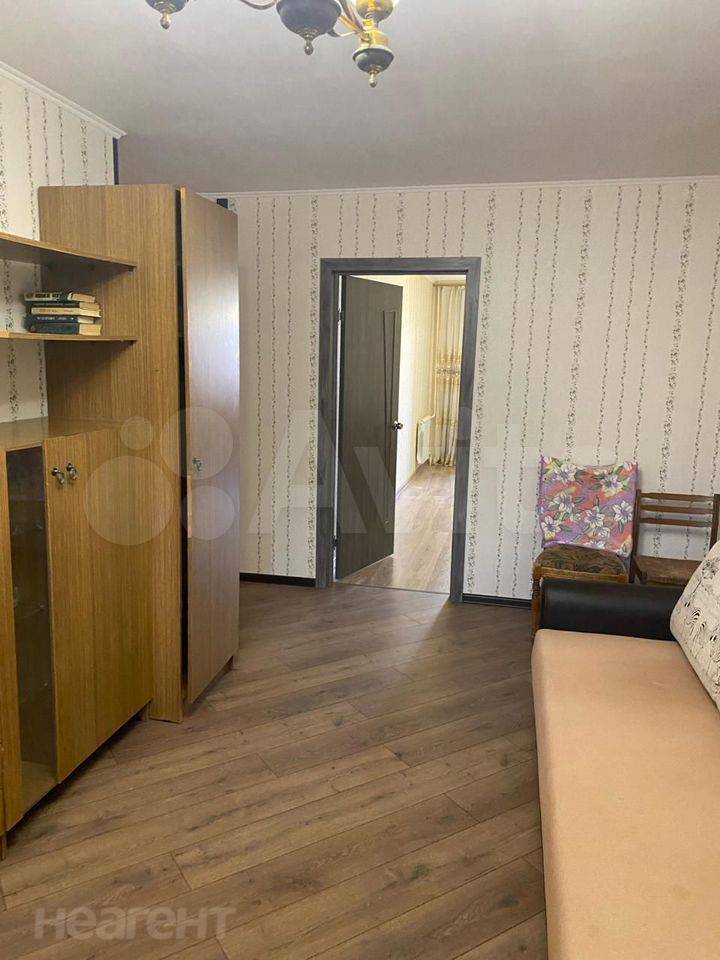 Сдается Многокомнатная квартира, 60 м²