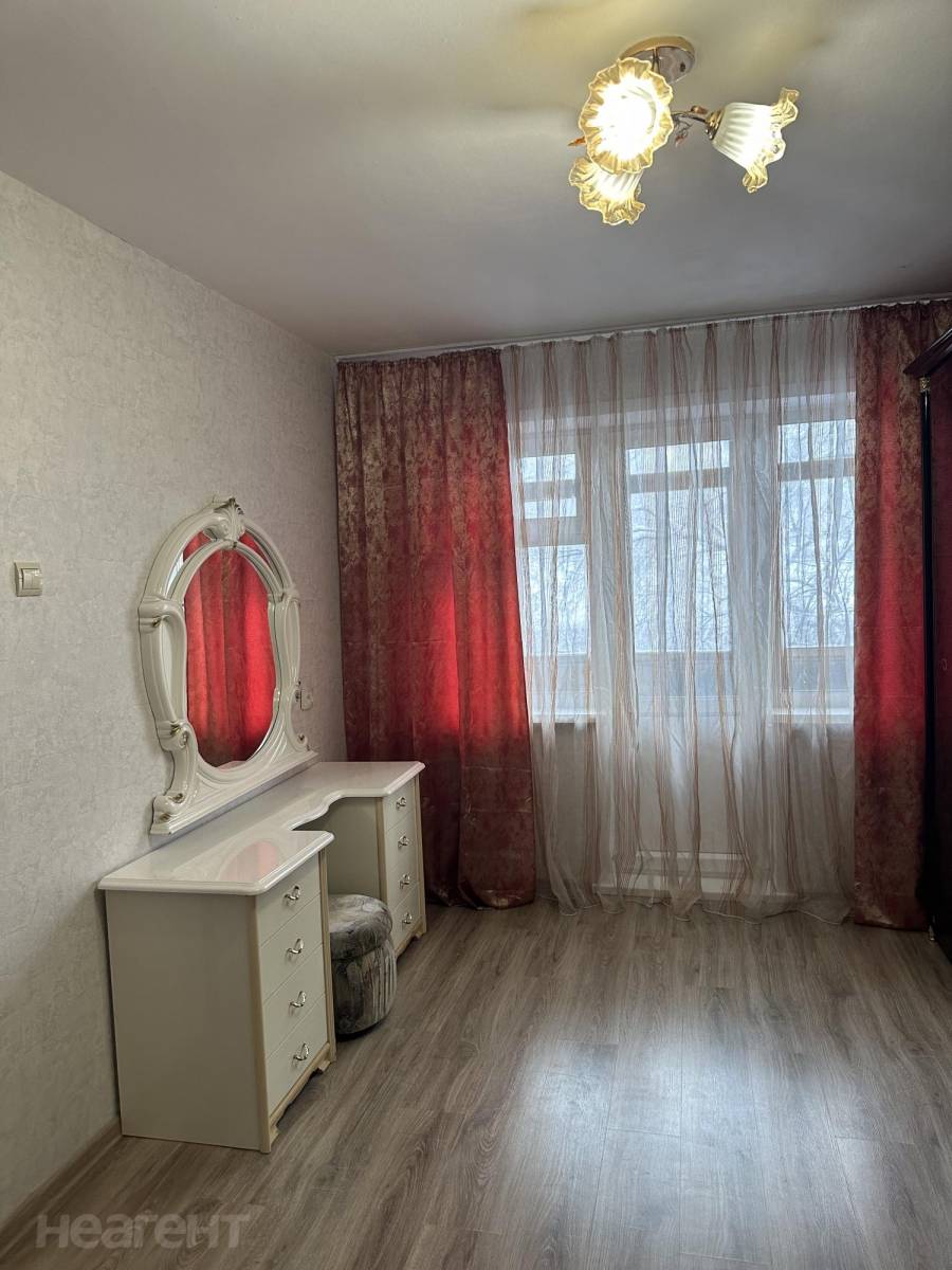 Сдается 1-комнатная квартира, 33 м²