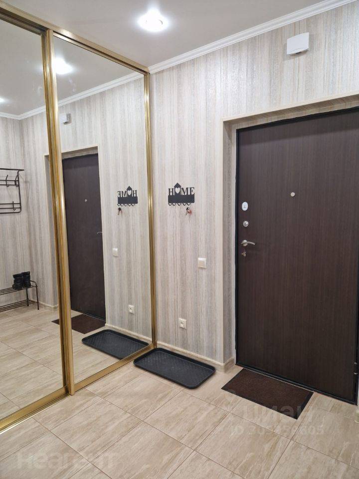 Сдается 1-комнатная квартира, 39 м²