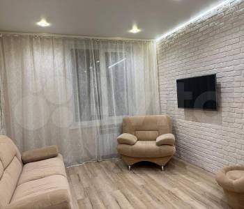 Сдается 2-х комнатная квартира, 60 м²