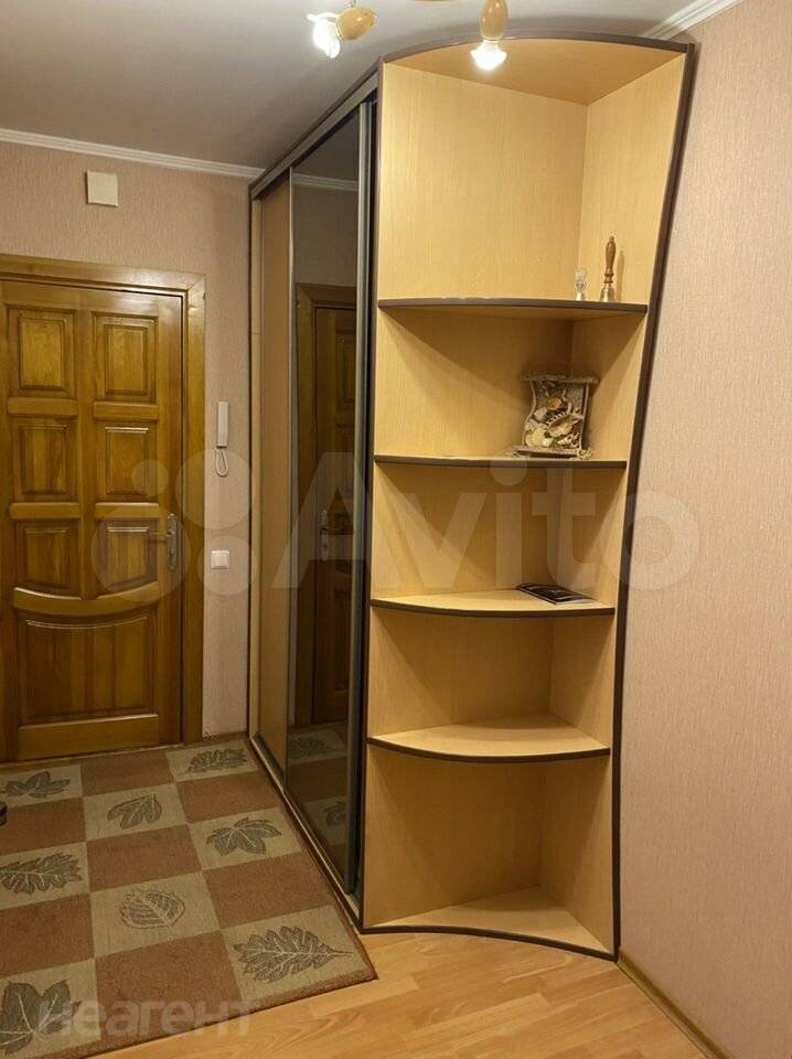 Сдается 2-х комнатная квартира, 72 м²