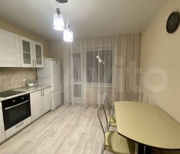 Сдается 2-х комнатная квартира, 60 м²