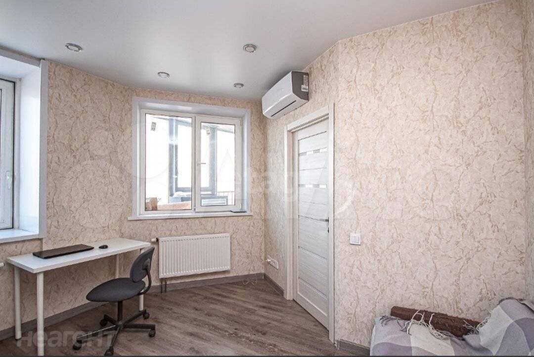 Продается 1-комнатная квартира, 57,8 м²