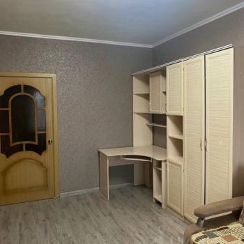 Продается 1-комнатная квартира, 37,8 м²