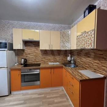 Сдается 1-комнатная квартира, 40 м²