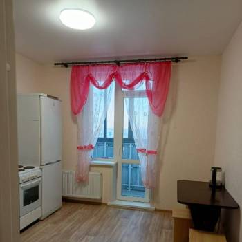 Сдается 2-х комнатная квартира, 60 м²