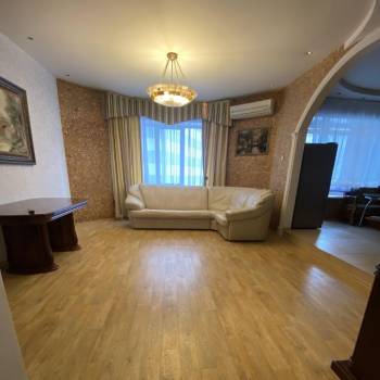 Продается 3-х комнатная квартира, 97,6 м²