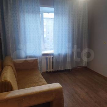 Сдается 1-комнатная квартира, 40 м²