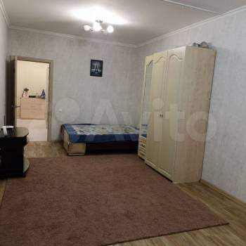 Сдается 2-х комнатная квартира, 70 м²