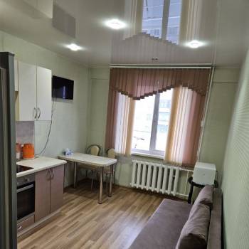 Сдается 1-комнатная квартира, 40 м²