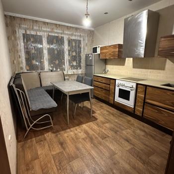 Сдается 1-комнатная квартира, 39,3 м²