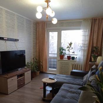 Продается 3-х комнатная квартира, 63 м²