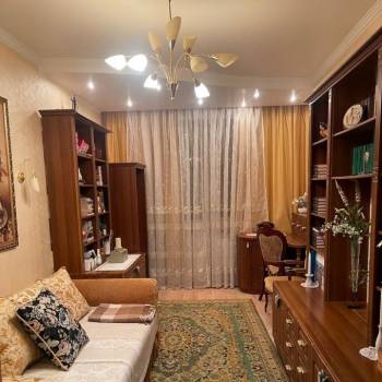 Продается 3-х комнатная квартира, 77,4 м²