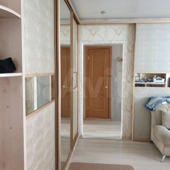 Продается Многокомнатная квартира, 80 м²