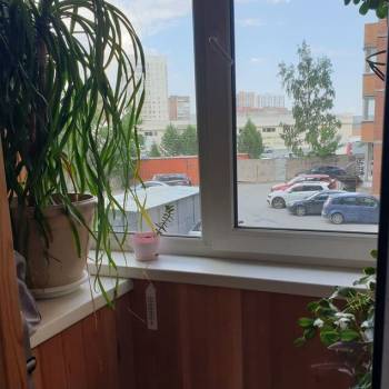 Продается Многокомнатная квартира, 80 м²