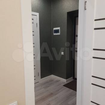 Продается 1-комнатная квартира, 40,4 м²