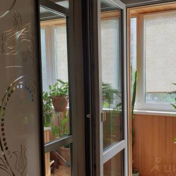 Продается Многокомнатная квартира, 80 м²