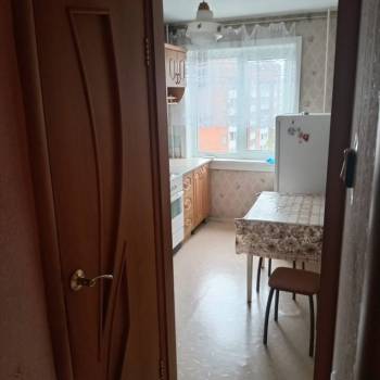 Продается Многокомнатная квартира, 74,2 м²