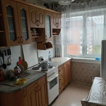 Продается Многокомнатная квартира, 74,2 м²