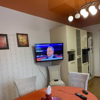 Сдается 2-х комнатная квартира, 90,8 м²