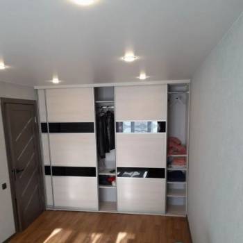 Продается 1-комнатная квартира, 32 м²