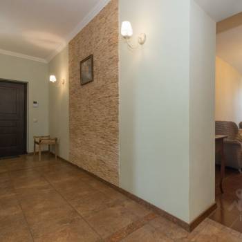 Продается 3-х комнатная квартира, 90 м²