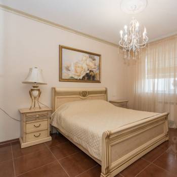 Продается 3-х комнатная квартира, 90 м²