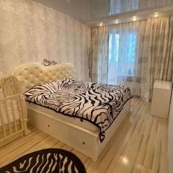 Сдается 2-х комнатная квартира, 72 м²