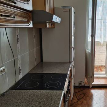 Продается 1-комнатная квартира, 46 м²