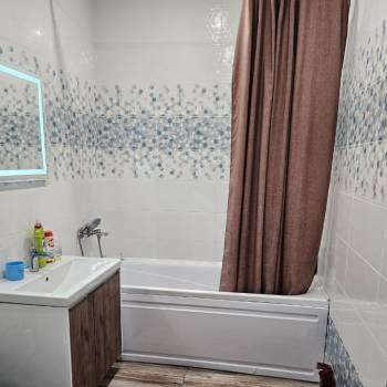 Сдается 1-комнатная квартира, 46 м²