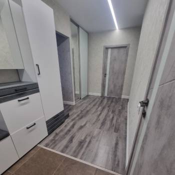 Продается Многокомнатная квартира, 117,2 м²