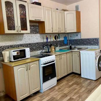 Продается 1-комнатная квартира, 49 м²