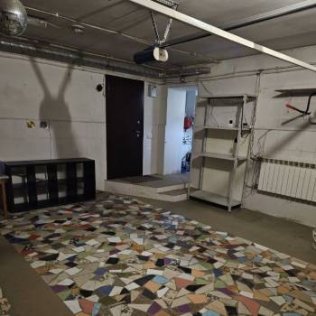 Продается Многокомнатная квартира, 165 м²