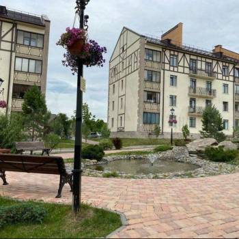 Продается Многокомнатная квартира, 165 м²