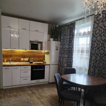 Продается 2-х комнатная квартира, 42 м²