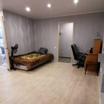 Продается 1-комнатная квартира, 27,4 м²