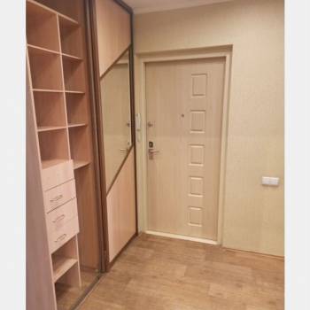 Продается 1-комнатная квартира, 55,1 м²