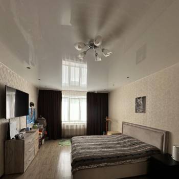 Продается 1-комнатная квартира, 43,5 м²