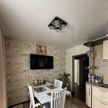 Продается 1-комнатная квартира, 43,5 м²