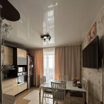 Продается 1-комнатная квартира, 43,5 м²