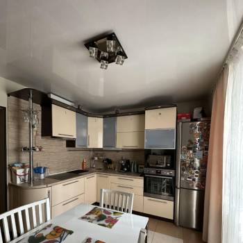 Продается 1-комнатная квартира, 43,5 м²