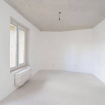 Продается 1-комнатная квартира, 36 м²