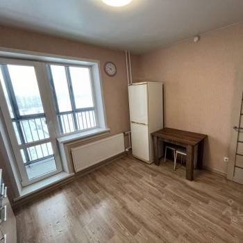 Продается 1-комнатная квартира, 36 м²