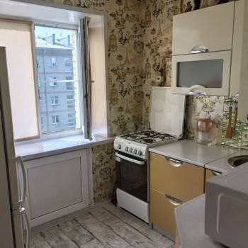 Продается 1-комнатная квартира, 30 м²