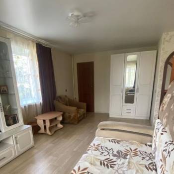 Продается 1-комнатная квартира, 32,6 м²